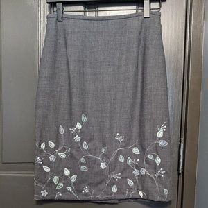 Ann Taylor Gray Floral Pencil Skirt